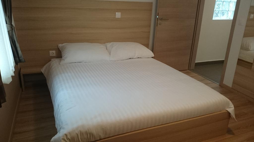 Sweet Dreams Rooms And Apartments Postojna Chambre photo