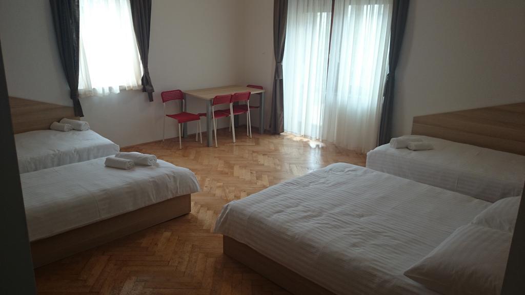 Sweet Dreams Rooms And Apartments Postojna Chambre photo